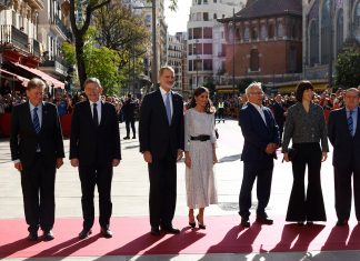 DIRECTO | Los Reyes visitan Valencia para entregar los Premios Jaume I