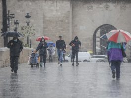 El mal tiempo regresa a Valencia con lluvias el resto del puente