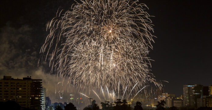 7televalencia-nit-del-foc Así será l’Arribada del foc, un espectáculo pirotécnico exclusivo que dará inicio a las Fallas
