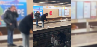 VÍDEO | Un grupo de jóvenes se pelea en la vías del metro de Valencia