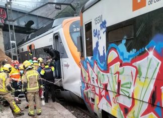 Más de 150 heridos en el choque de dos trenes en Barcelona