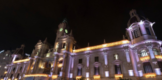 VÍDEO | Valencia se llena, así se vive la Navidad en el centro de la ciudad