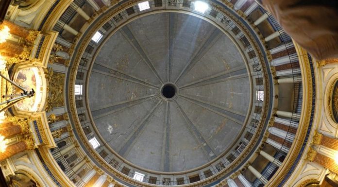La cúpula del Panteó valencià comença la seua restauració