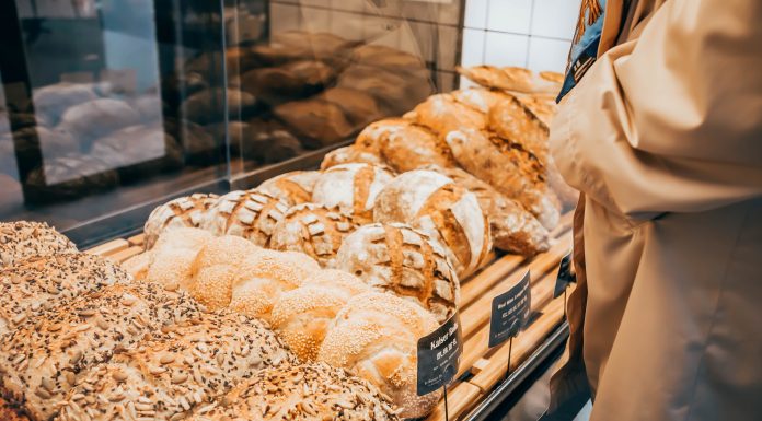 Los panaderos valencianos alertan: el precio del pan seguirá subiendo en 2023