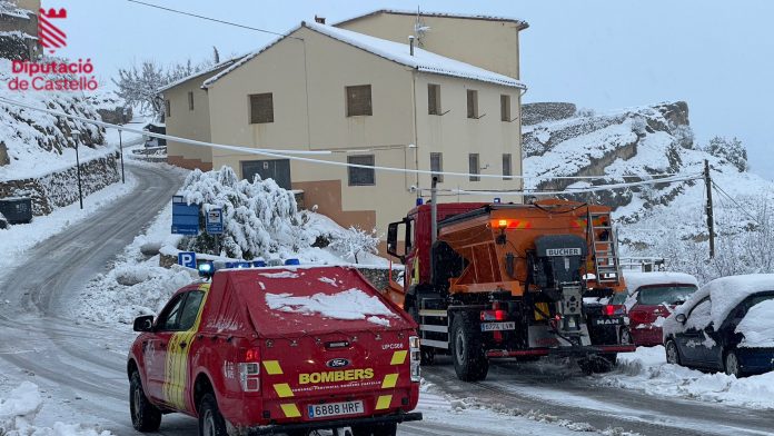 La ola de frío congela la Comunitat Valenciana con temperaturas extremas a horas de la gran nevada