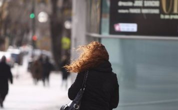 Vientos huracanados de hasta 139 km/h activan las alertas en la Comunidad Valenciana