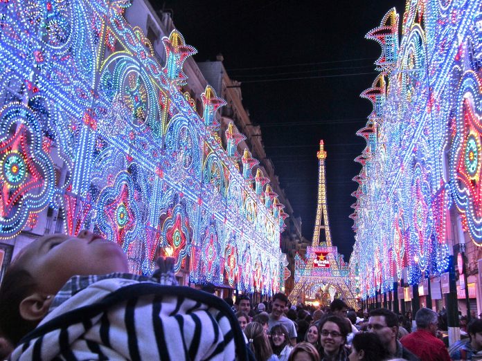 Iberdrola cortará la luz en 11 calles de Valencia y 10 municipios a partir del sábado