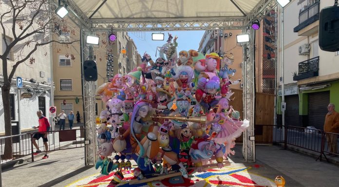 Así es ‘I punt’, la falla infantil de Duque de Gaeta-Pobla de Farnals