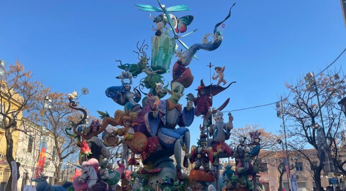 La Falla Na Jordana recrea las fiestas valencianas en un poblado mágico La Falla Na Jordana recrea las fiestas valencianas en un poblado mágico