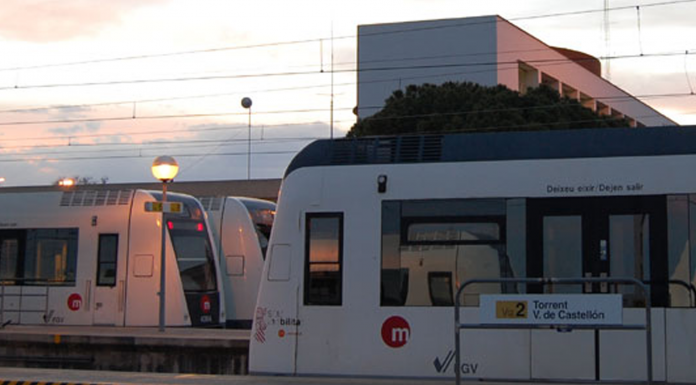 Un metro atropella a un joven en la estación de Valencia Sud La Línea 12 de Metrovalencia pasará por Hermanos Maristas