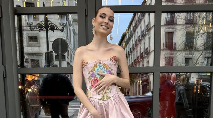 Una valenciana lleva la cultura fallera a la mayor gala de ‘influencers’