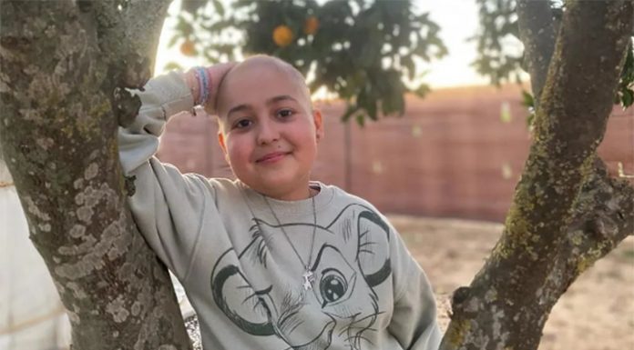 Piden donación de médula ósea para ayudar a Paula, la pequeña de Huelva