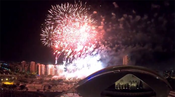 Vídeos de la Nit del Foc más grande la historia