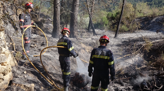 Extinguido el incendio forestal de Villanueva de Viver tras 20 días en llamas Extinguido el incendio forestal de Villanueva de Viver tras 20 días en llamas