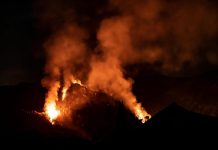 Un incendio en Genovés obliga a desalojar a 50 personas