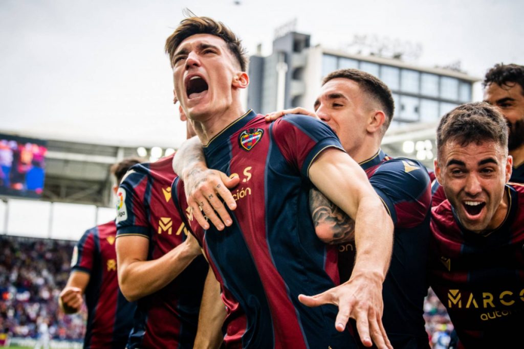 El Levante se levanta este domingo en puestos de ascenso directo ...
