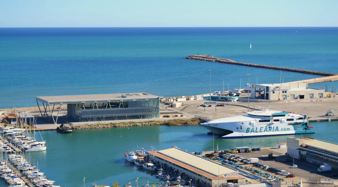 Detienen a un hombre con más de 5 Kg de droga cuando intentaba embarcar en el ferri Dénia-Ibiza Detienen a un hombre con más de 5 Kg de droga cuando intentaba embarcar en el ferri Dénia-Ibiza