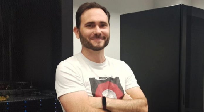 Un ingeniero valenciano ficha por Google Earth