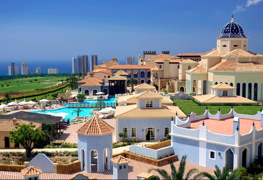 Los cinco mejores hoteles con piscina de la Comunidad Valenciana 