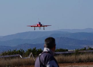 Muere un hombre al golpearle una avioneta en Llíria