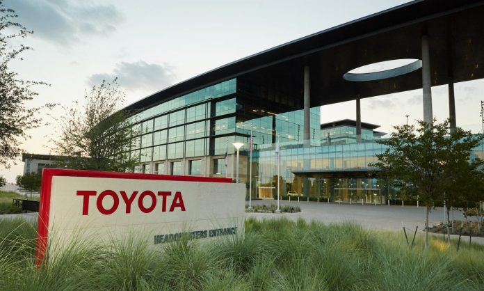 Toyota estudia los movimientos de Tesla y Volkswagen en Valencia para su nueva planta