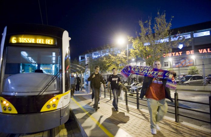 Metrovalencia reforzará este miércoles su servicio nocturno con motivo del partido del Levante UD