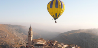 Un paseo por el cielo de Valencia: los 5 destinos para viajar en globo