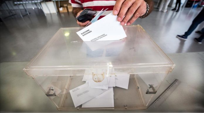 Los 10 requisitos del ‘buen votante’ según la inteligencia artificial Los 10 requisitos para ser un buen votante según la inteligencia artificial