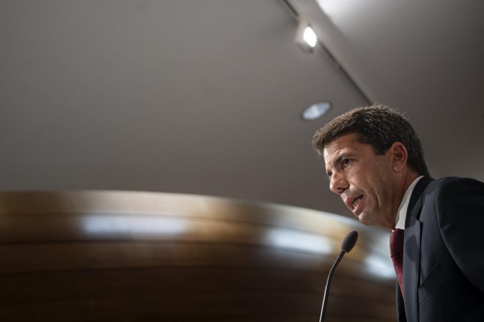 Mazón se convertirá en president de la Generalitat el próximo lunes