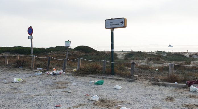 Botellón en pleno parque natural del Saler