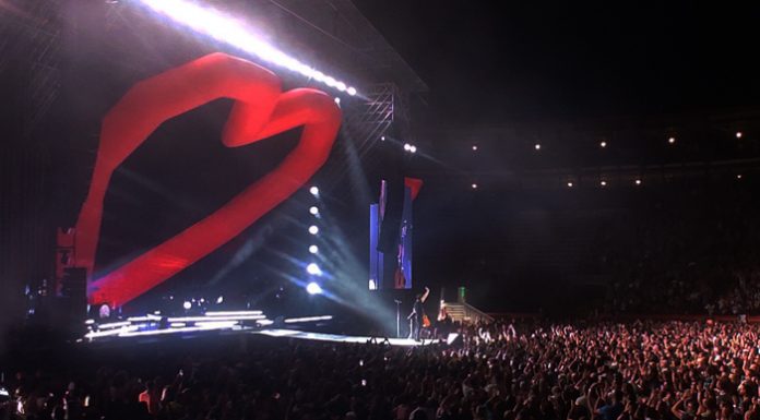 Mejores imágenes del concierto de Manuel Carrasco en la plaza de Toros de Valencia