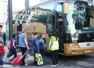 Los buses escolares valenciano siguen con retrasos y abandonos de alumnos