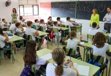 Las familias valencianas ya pueden elegir colegio para el curso 25/26: fechas clave y cómo solicitar plaza