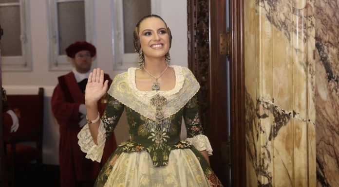 María Estela: «Representaré al mundo de las fallas con pasión y entrega»