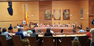 El Ayuntamiento de Valencia dice "no" a la amnistía y rechaza a los acuerdos de investidura