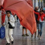 Emergencias alerta de un episodio de "fuertes rachas de viento" y adopta medidas preventivas