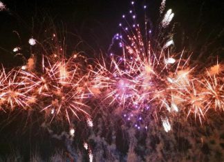 Un espectáculo único de pólvora con pirotecnia de proximidad iluminará el cielo de Torrent