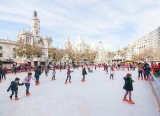 La pista de patinaje regresa al centro de Valencia