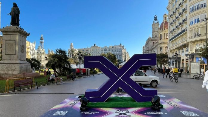 El centro de Valencia se transformará en un festival tecnológico con robots, hologramas y una mascletà en 4D