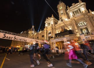 La carrera más alocada de la Navidad vuelve a Valencia: inscripciones y fecha de la San Silvestre
