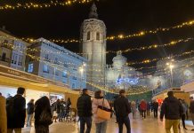 Valencia se llena de turistas para despedir el año Valencia se llena de turistas para despedir el año