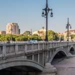 El puente de Aragón perderá un carril de circulación para el tráfico privado