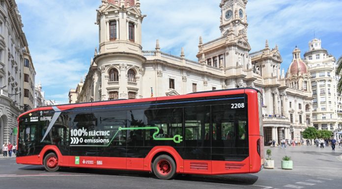 Viajes gratis en la EMT para los conductores de vehículos contaminantes