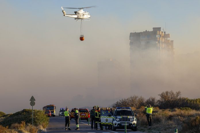 Buscan al presunto pirómano de El Saler para interrogarle