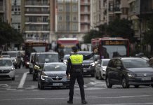 Valencia se cierra al tráfico por el 9 d'Octubre: horarios y calles cortadas