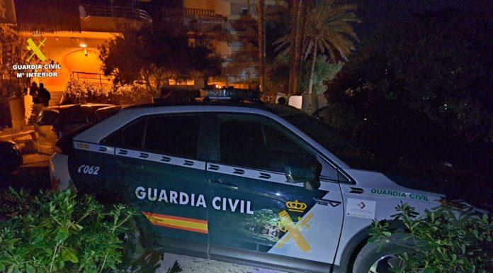 Encuentran muerto con signos de violencia a un Policía Nacional en Riba-Roja Asesinan a tiros a tres ciudadanos colombianos en El Saler