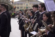 Valencia celebra el Día Mundial de la Felicidad con música en el centro