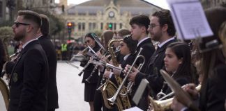 Valencia celebra el Día Mundial de la Felicidad con música en el centro