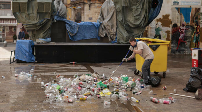 Sacar las verbenas de Valencia: así es el 'Verbedrónomo' que podría llegar en las Fallas de 2025