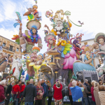 Algunos hoteles de Valencia cuelgan el cartel de completo por Fallas